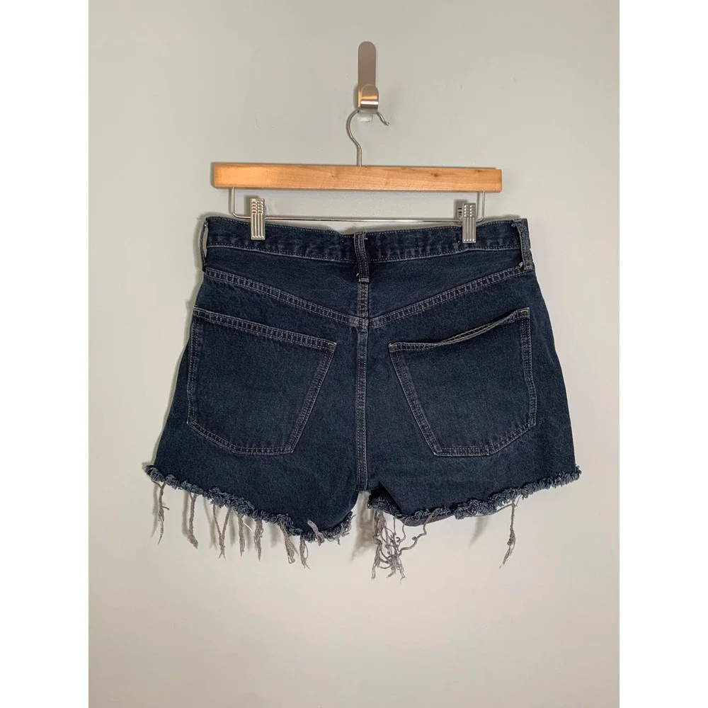 Universal Thread 90s Baggy Short Women 6 Dark Wash Distressed Button Fly Denim